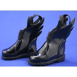 Winged Boots Black (1/4)